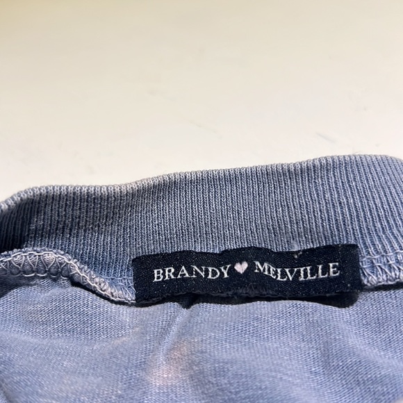 Brandy Melville Baby Tee - Picture 3 of 5